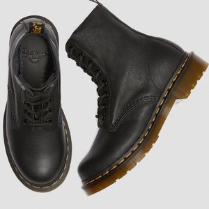Dr. Martens 1460 Pascal Boot